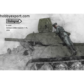SOLDAT ALLEMAND INSPECTE T34 1941
