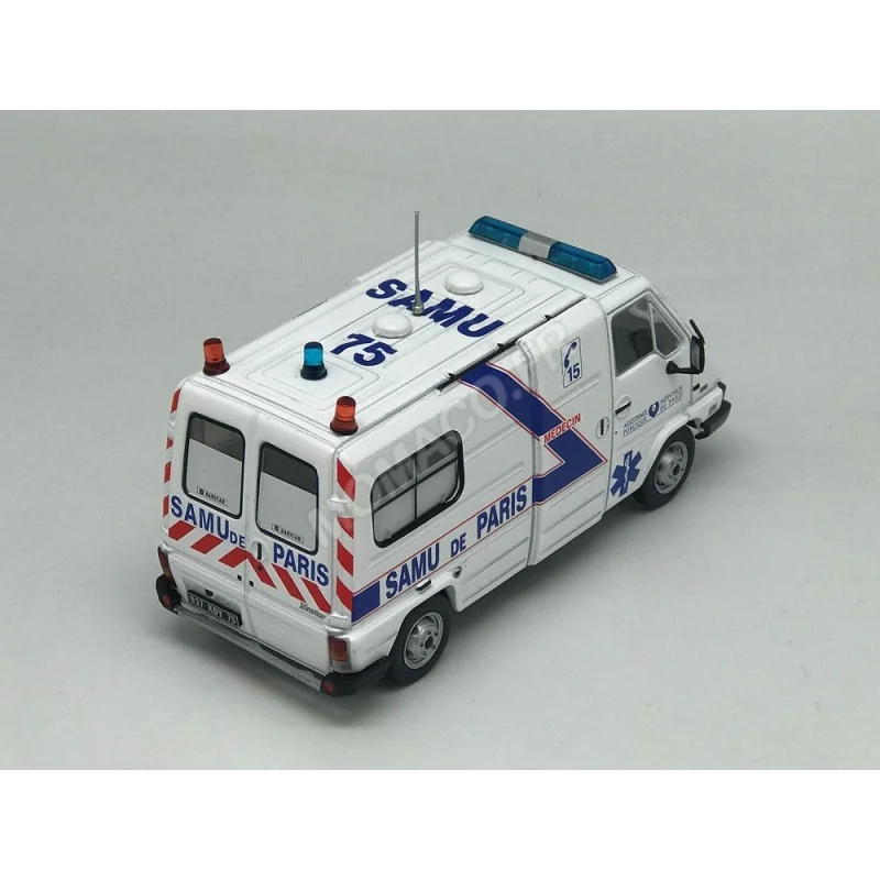 RENAULT MASTER T35 SAMU DE PARIS