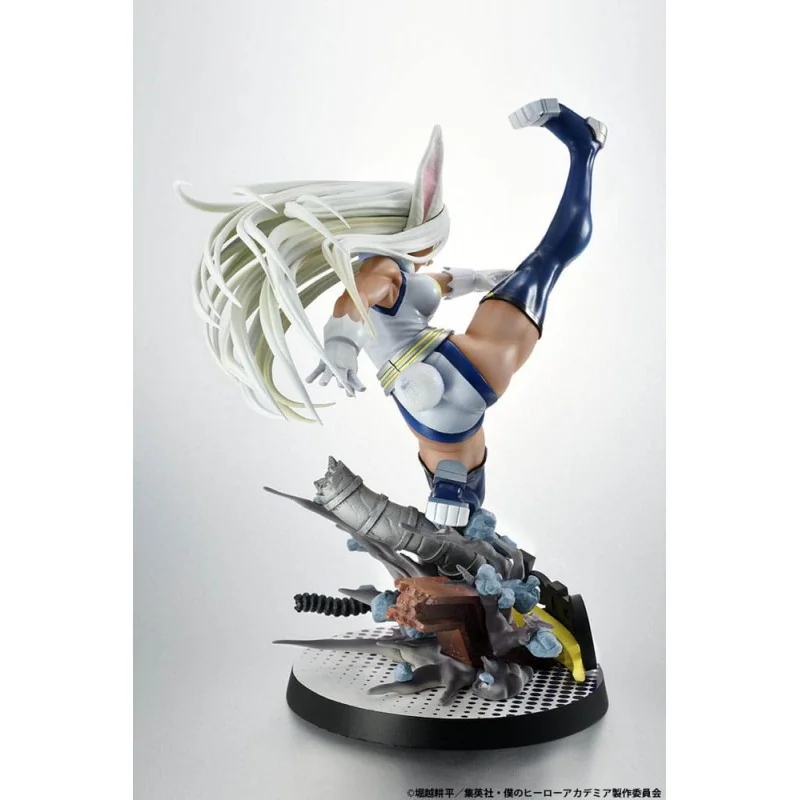 My Hero Academia Mirko Hero Suits Ver. 23 cm