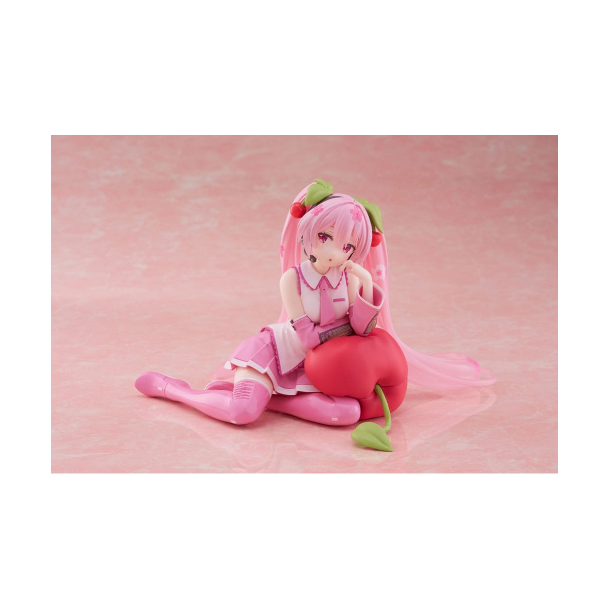 Taito Prize Hatsune Miku - Desktop Cute Figure Sakura Miku Cherry Cushion Ver. 13 cm