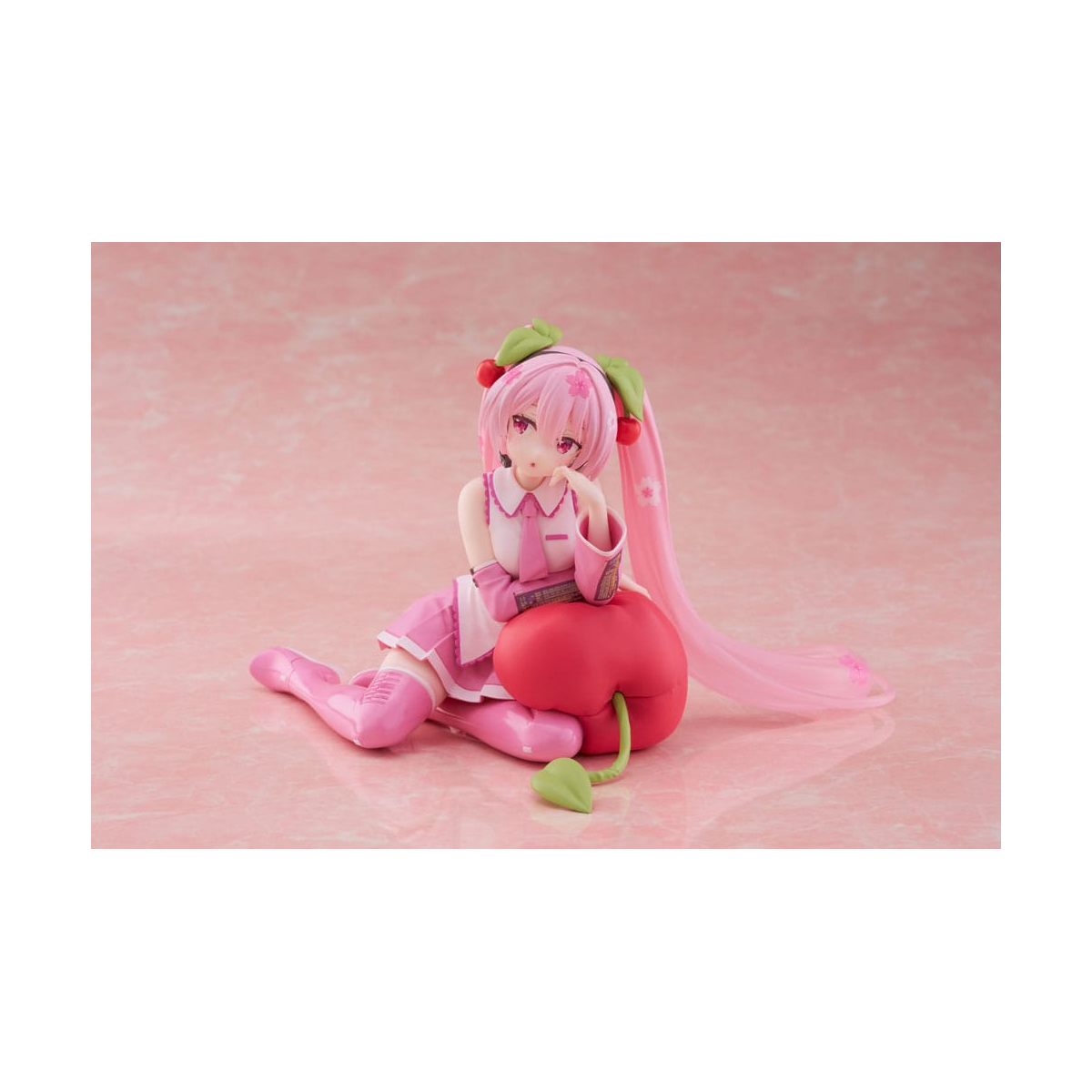 TAPR451874500 Hatsune Miku - Desktop Cute Figure Sakura Miku Cherry Cushion Ver. 13 cm