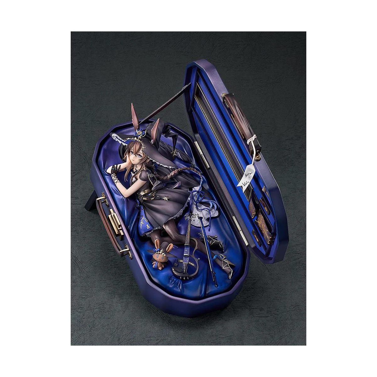 ARKNIGHTS - Amiya "Solo around the world" 25cm