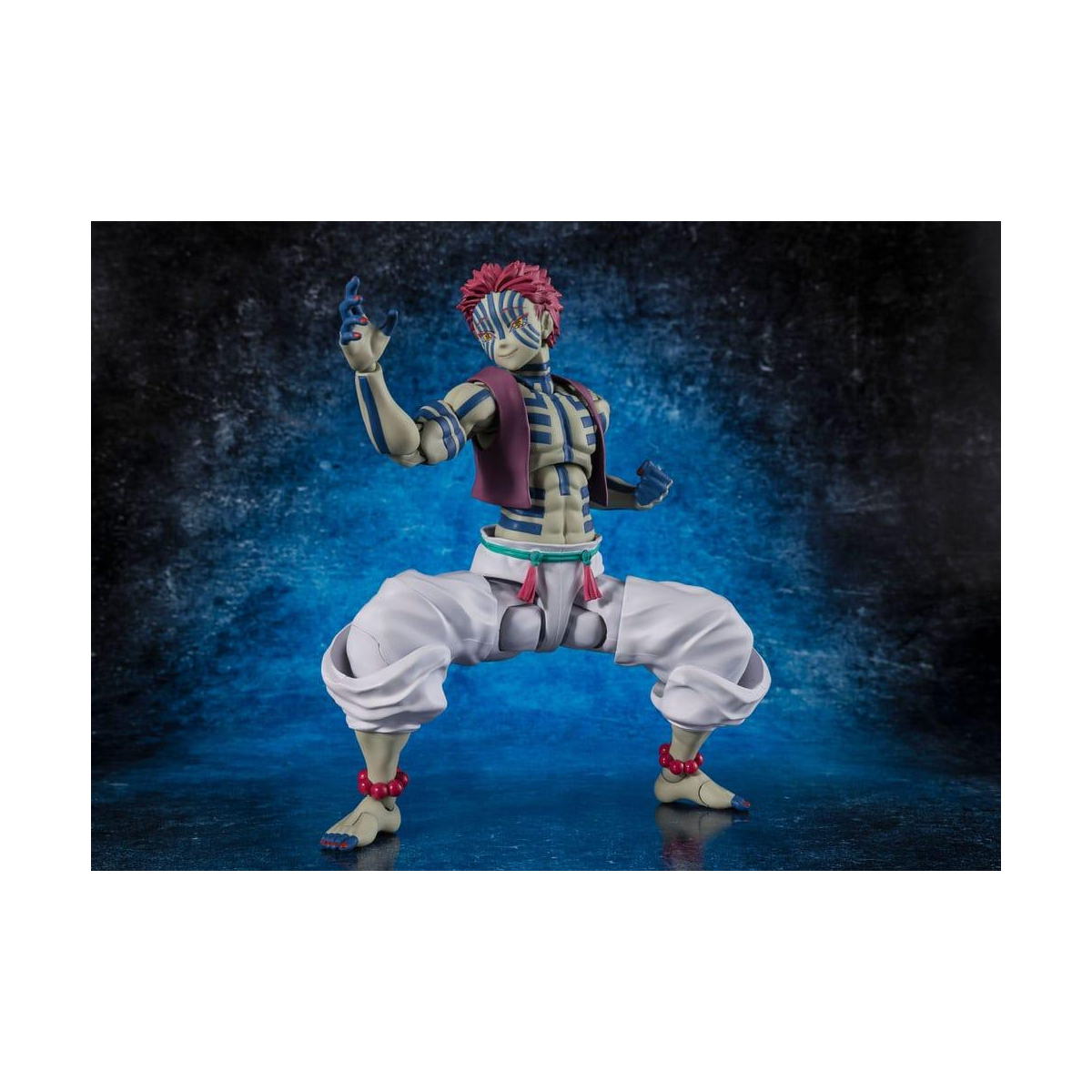 Tamashii Nations DEMON SLAYER - Akaza - Figurine S.H. Figuarts 15cm