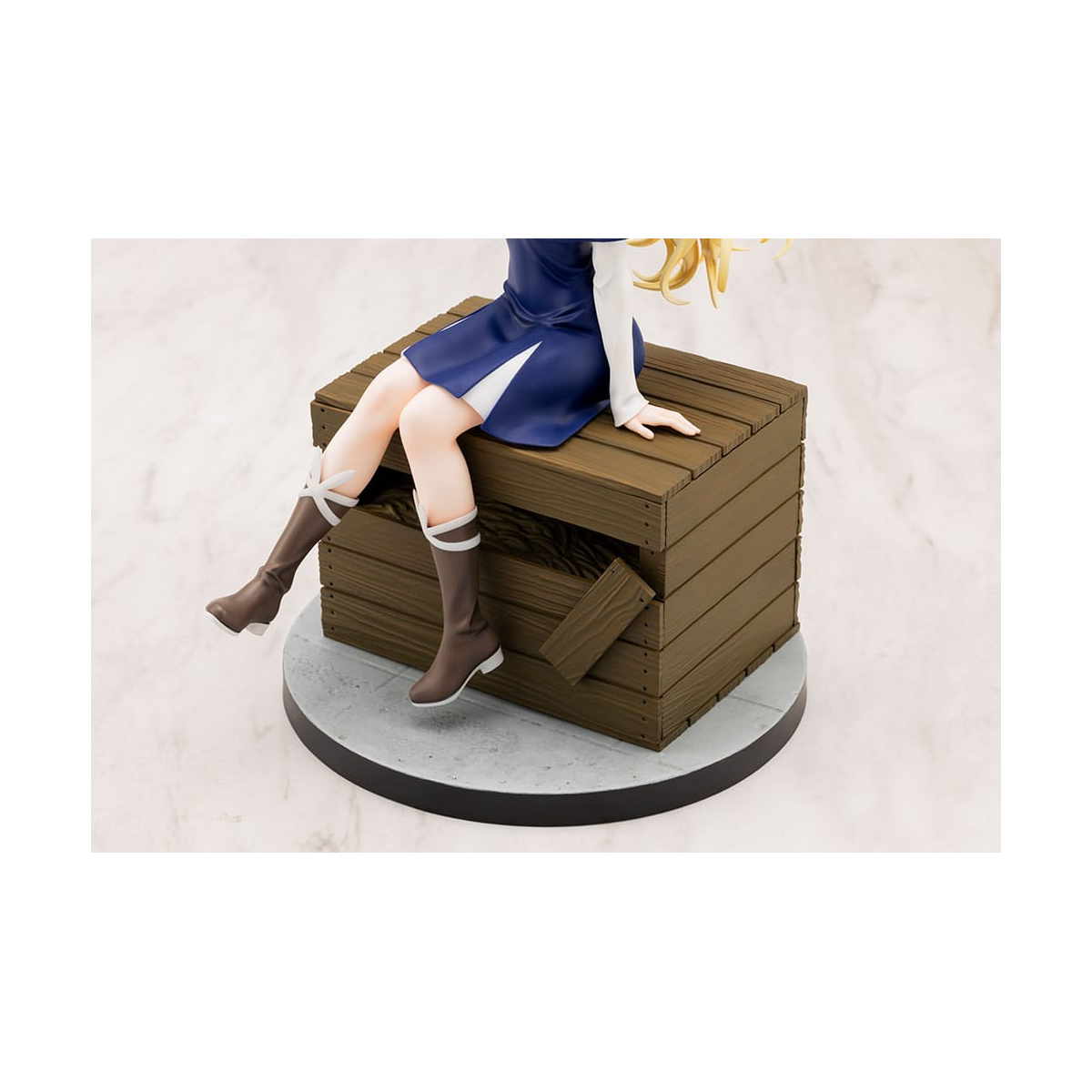 Sasaki and Peeps 1/7 Elsa 19 cm